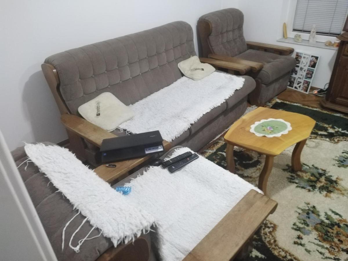 Kraljevski Apartman Kraljevo Luaran gambar